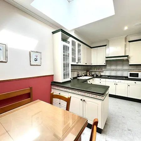 Piso Casa Roman アパート サンシェンショ